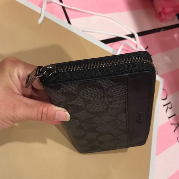 🔥Sales🔥💖 Coach Men Wallet 💖Gift Idea - Picture 5 of 7